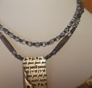 Beautiful Chico's necklace.